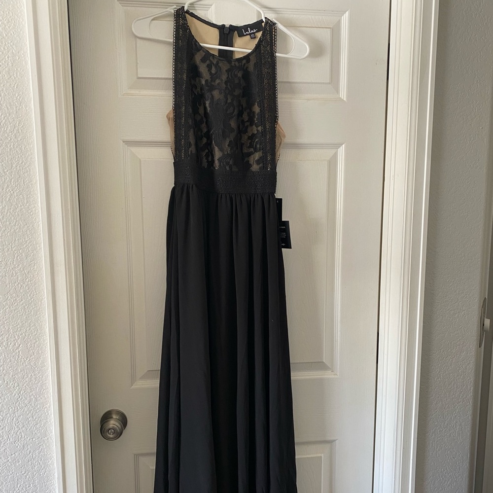 Black lace maxi dress